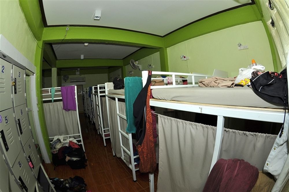 Alena Dorm Room Phi Phi Don Exterior foto